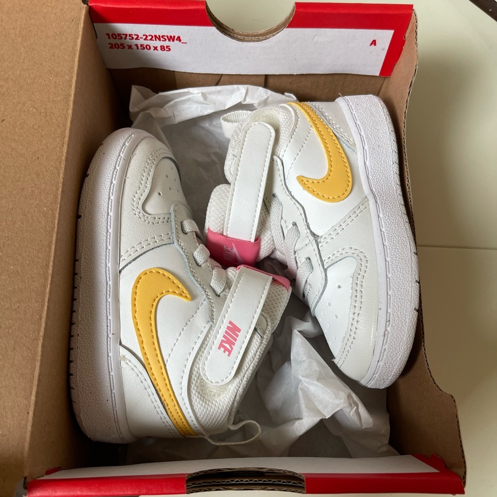 Court borough mid 2